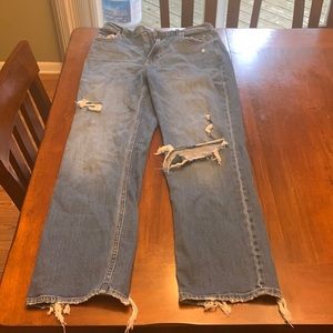 Abercrombie ankle straight ultra high rise. Never worn